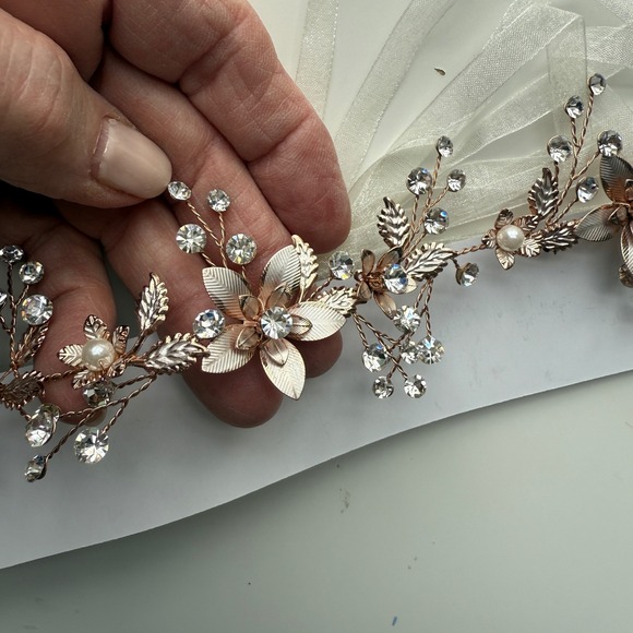 Rose Gold Crystal Flower Bridal Sash Sparkle‎ - Picture 5 of 10